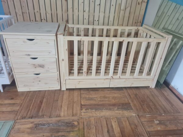 Raw wooden crib compactum with storage drawers Front