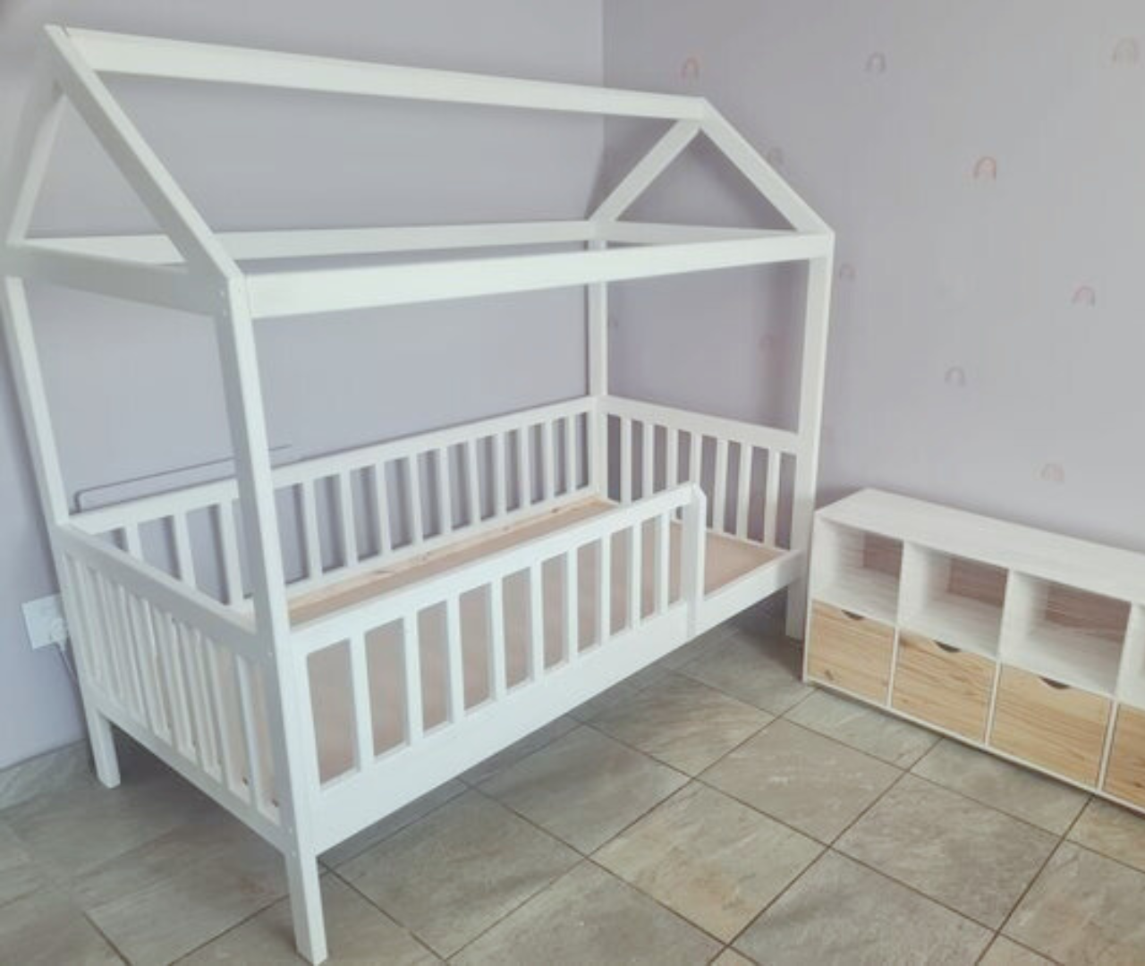 White Kids Bedroom Furniture House Frame bed with cubby