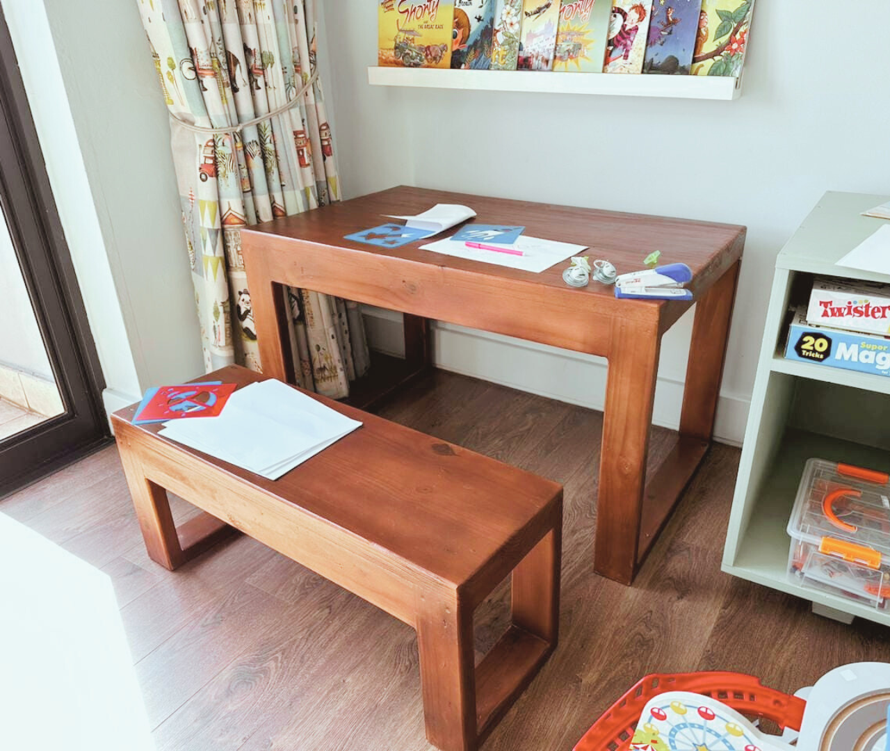 Wooden kids desk set in beroom