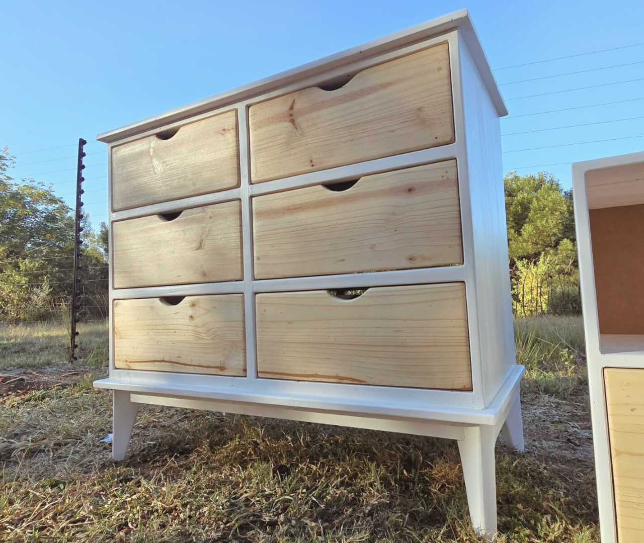 white carcass 6 drawer set unit