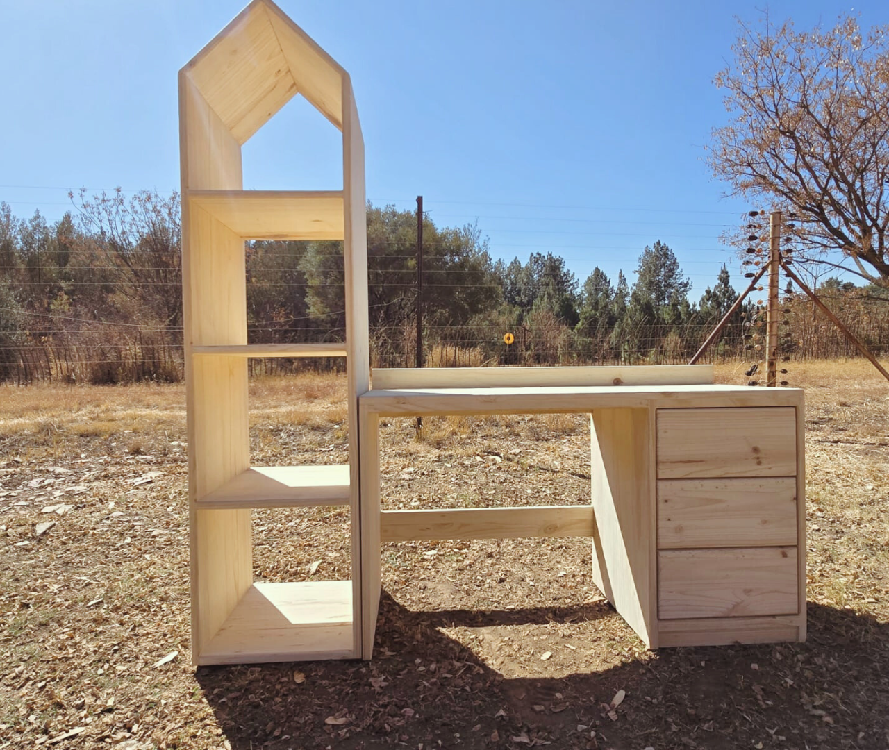 Freyja Study Desk - Image 2