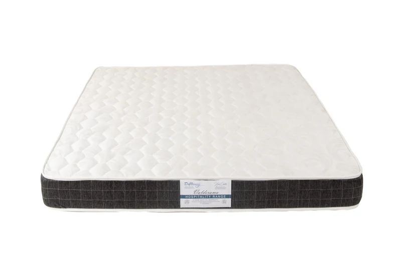 valderama front view