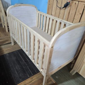 Hudson New born crib ( prototype)