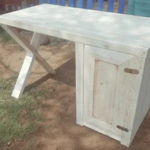 Houtgouters KrissCross study desk | study desk | wooden study desk